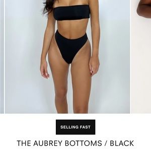 Brand new! Never been worn! 437 Aubrey high waisted bikini bottoms size small